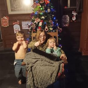 Meet your Posher, Evelyn